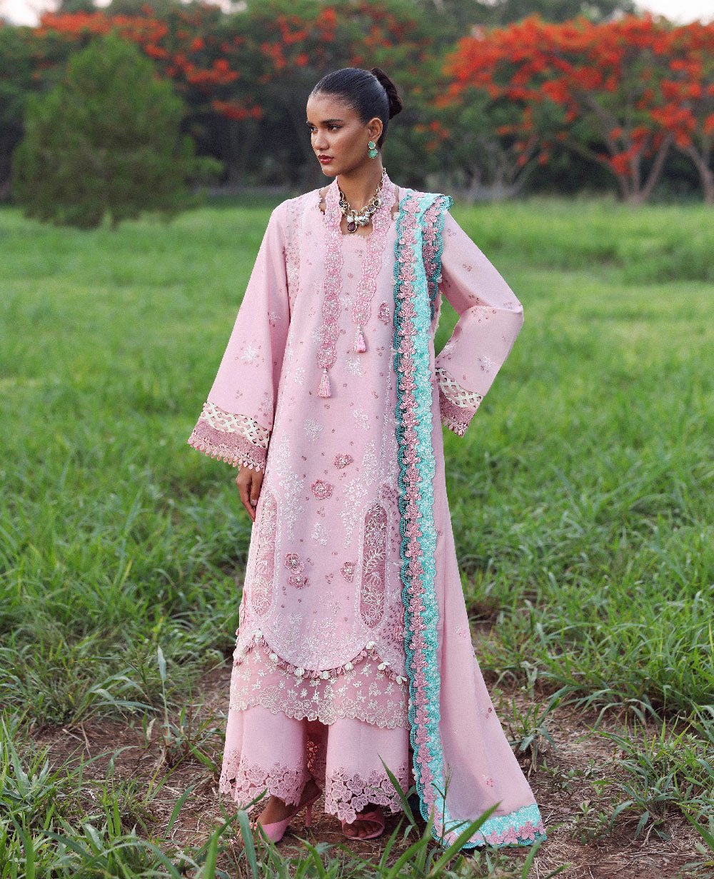 RWA-Zayra (1)